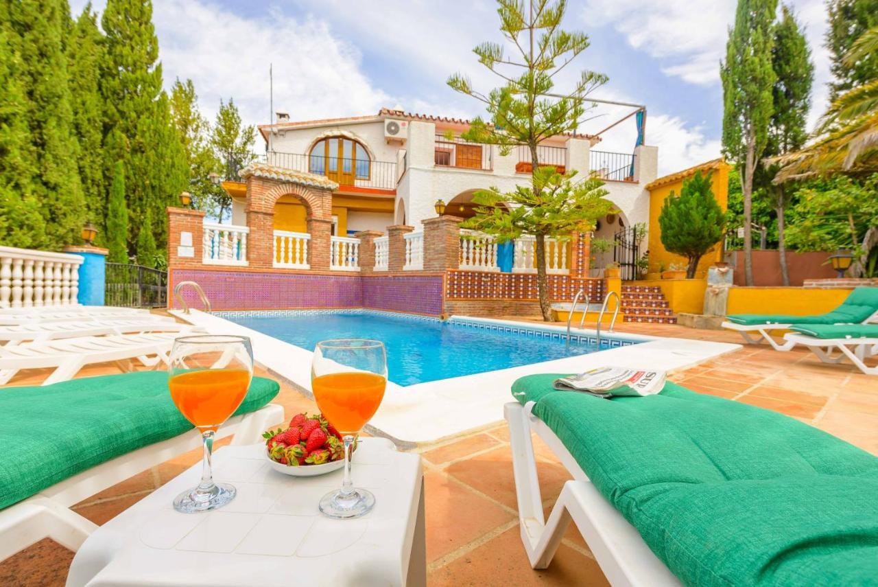 Casa Jardin Del Olivar Con Piscina Privada Alcaucín Zewnętrze zdjęcie