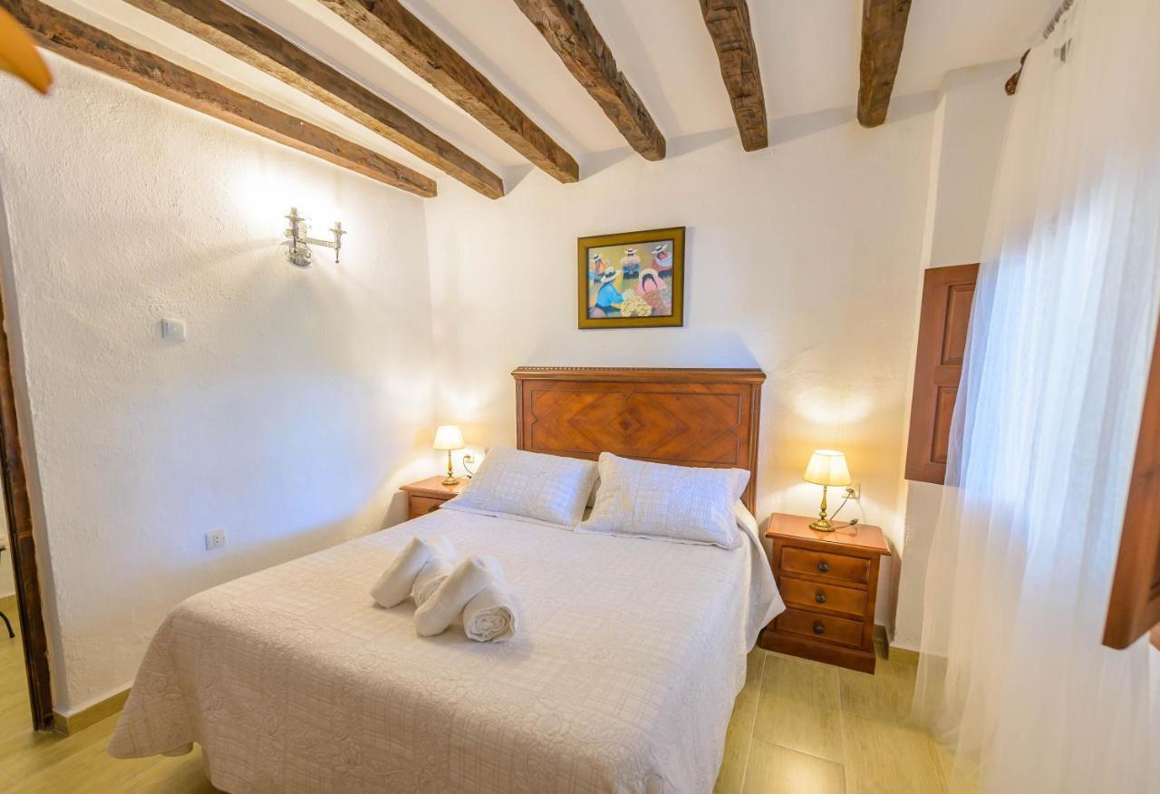 Casa Jardin Del Olivar Con Piscina Privada Alcaucín Zewnętrze zdjęcie