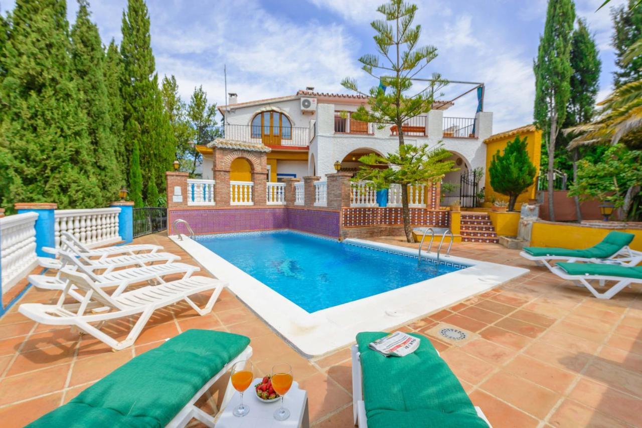 Casa Jardin Del Olivar Con Piscina Privada Alcaucín Zewnętrze zdjęcie