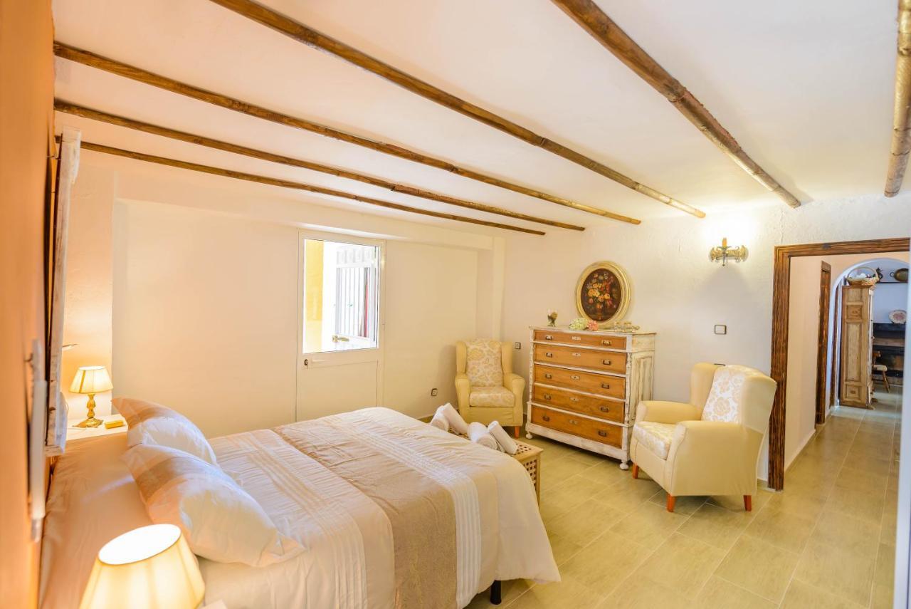 Casa Jardin Del Olivar Con Piscina Privada Alcaucín Zewnętrze zdjęcie