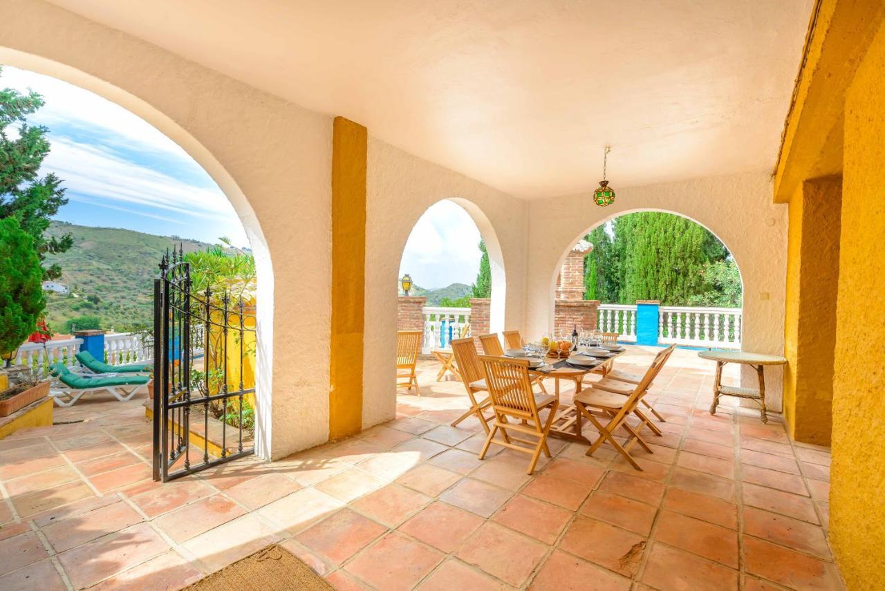 Casa Jardin Del Olivar Con Piscina Privada Alcaucín Zewnętrze zdjęcie